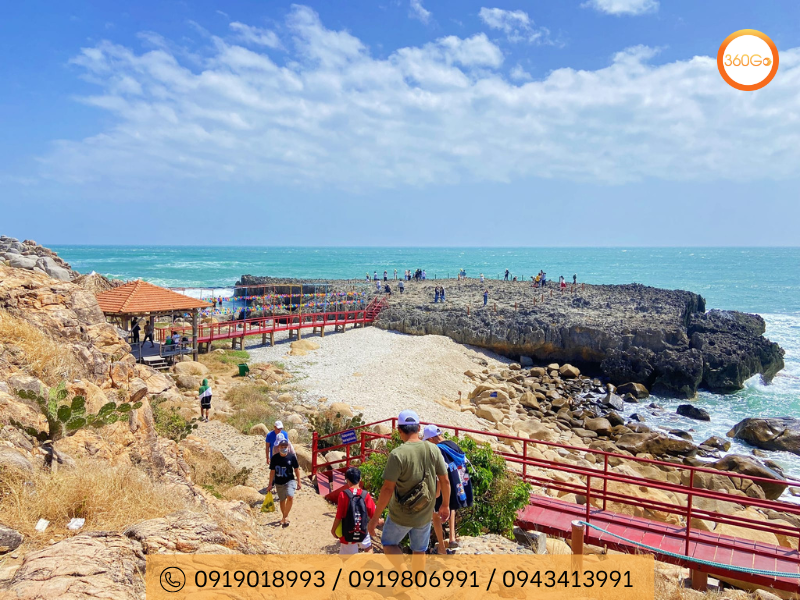 Biển Ninh Chữ Vào đầu tháng 6 - Du lịch 360Go